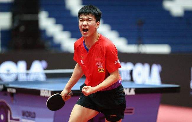 在接受采访 在接受采访